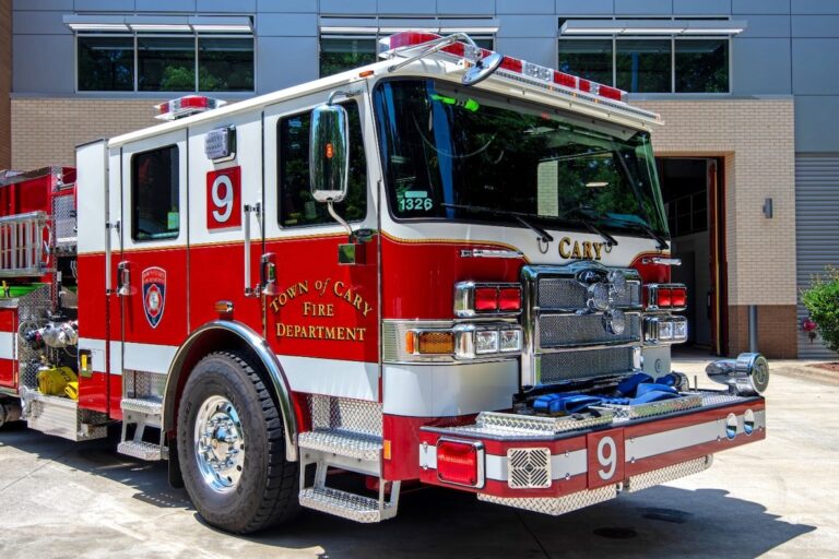 Picture of Pierce Volterra Electric Pumper - Photo by Pierce Manufacturing Inc. - Fire Buyyer