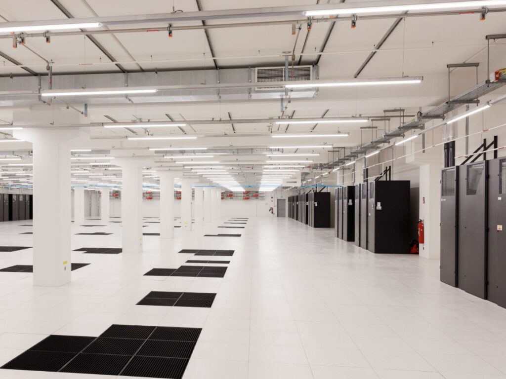 Water mist in data centres. Firebuyer.com